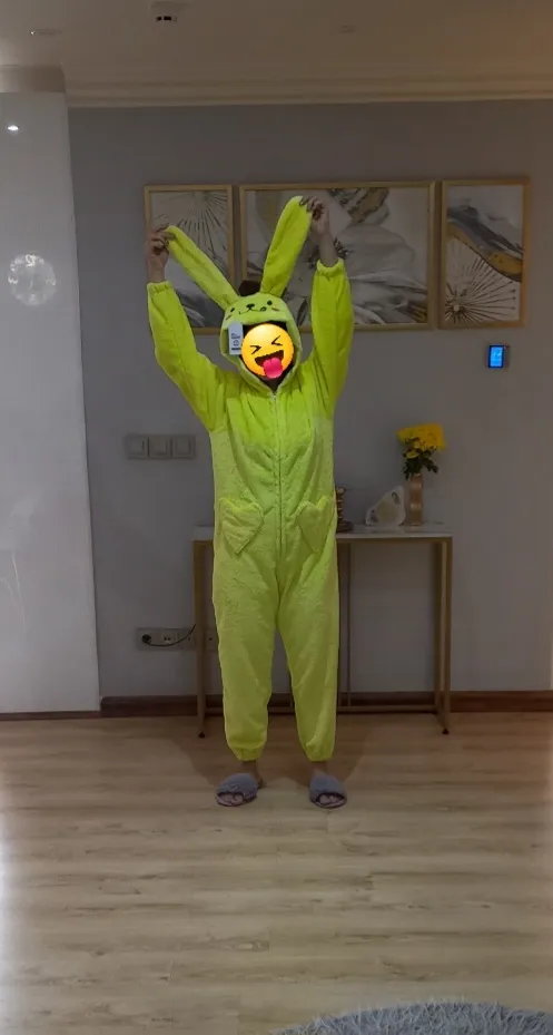 سرهمی دخترانه مدل پشمی انیمه کره ای