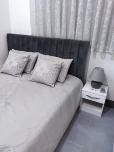 تجریه خرید تخت خواب دونفره مدل zeos سایز 160×200 سانتی متر