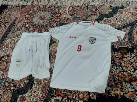 ست تی شرت آستین کوتاه و شلوارک ورزشی پسرانه طرح تیم ملی ایران مدل جام جهانی کد 2022