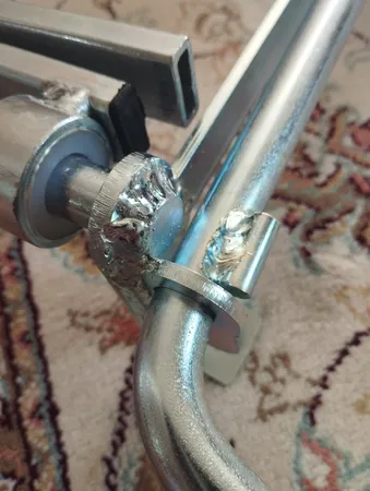 توالت فرنگی آسینکا مدل دیواری کمک برخاست 7700H