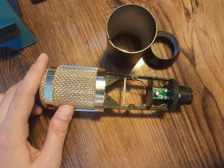 میکروفون استودیویی مدل BM800 به همراه کارت صدا V8