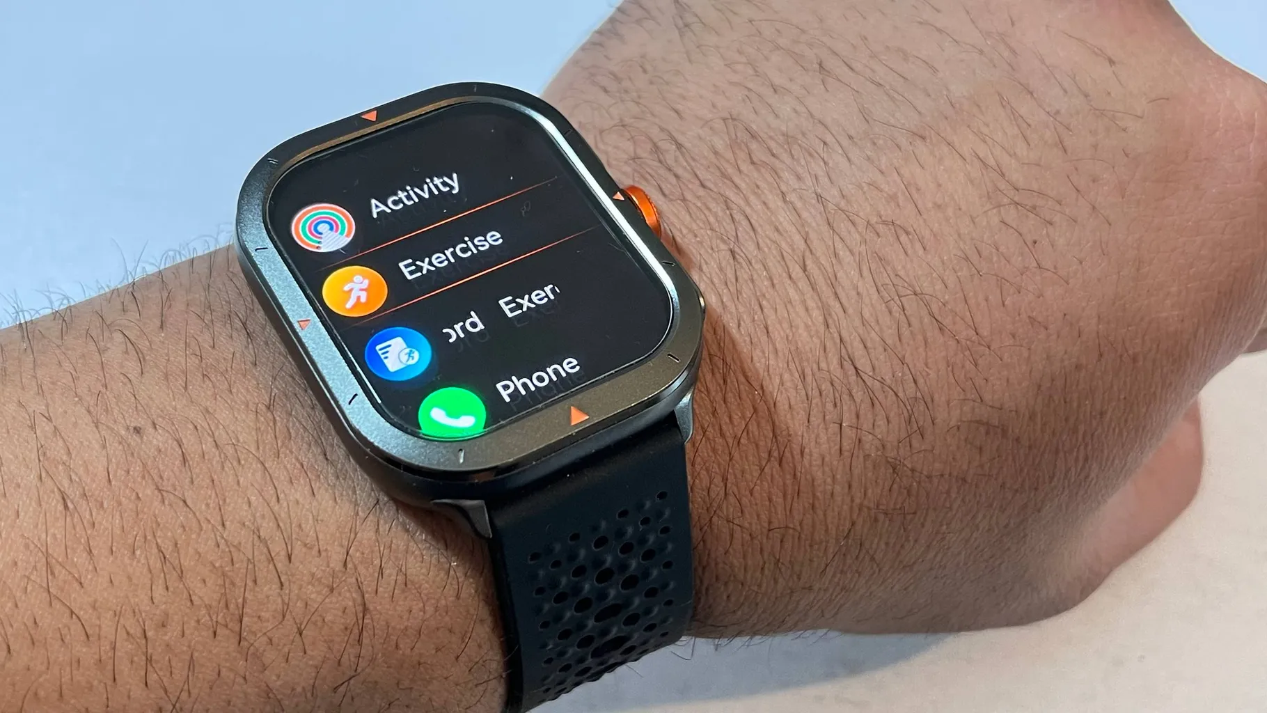 ساعت هوشمند 53 میلی‌متری گلوریمی مدل GX TRACE با بند سیلیکونی