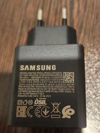 شارژر دیواری 45 وات سامسونگ مدل EP-T4510 به همراه کابل تبدیل USB-C