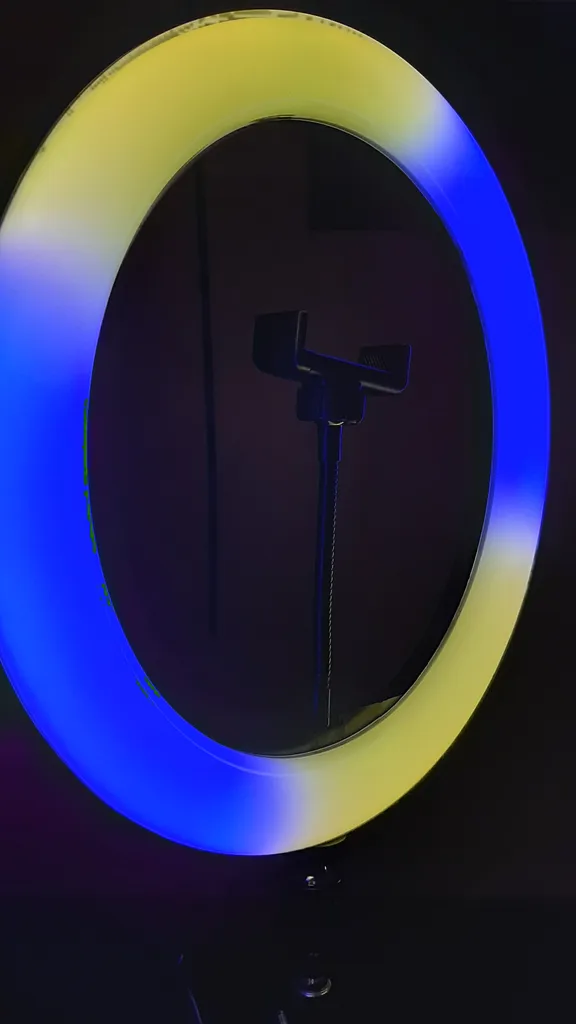 رینگ لایت مدل MJ33-RGB