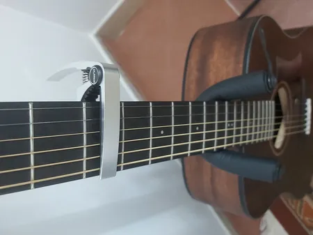 کاپو گیتار میدئال مدل TR-X