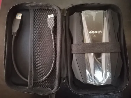 هارد اکسترنال ای دیتا مدل HD770G  ظرفیت یک ترابایت دارای رابط USB Type-A 3.2