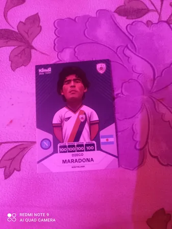 اسباب بازی زینتی کیمدی مدل مارادونا 2025 پرمیموم توپ طلا