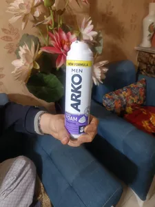 تجریه خرید فوم اصلاح آرکو من مدل Sensitive حجم 200 میلی لیتر