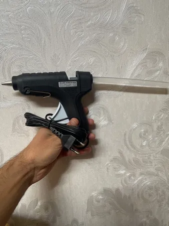 دستگاه چسب تفنگی مدل G-250 به همراه یک عدد چسب حرارتی بزرگ بصورت رایگان