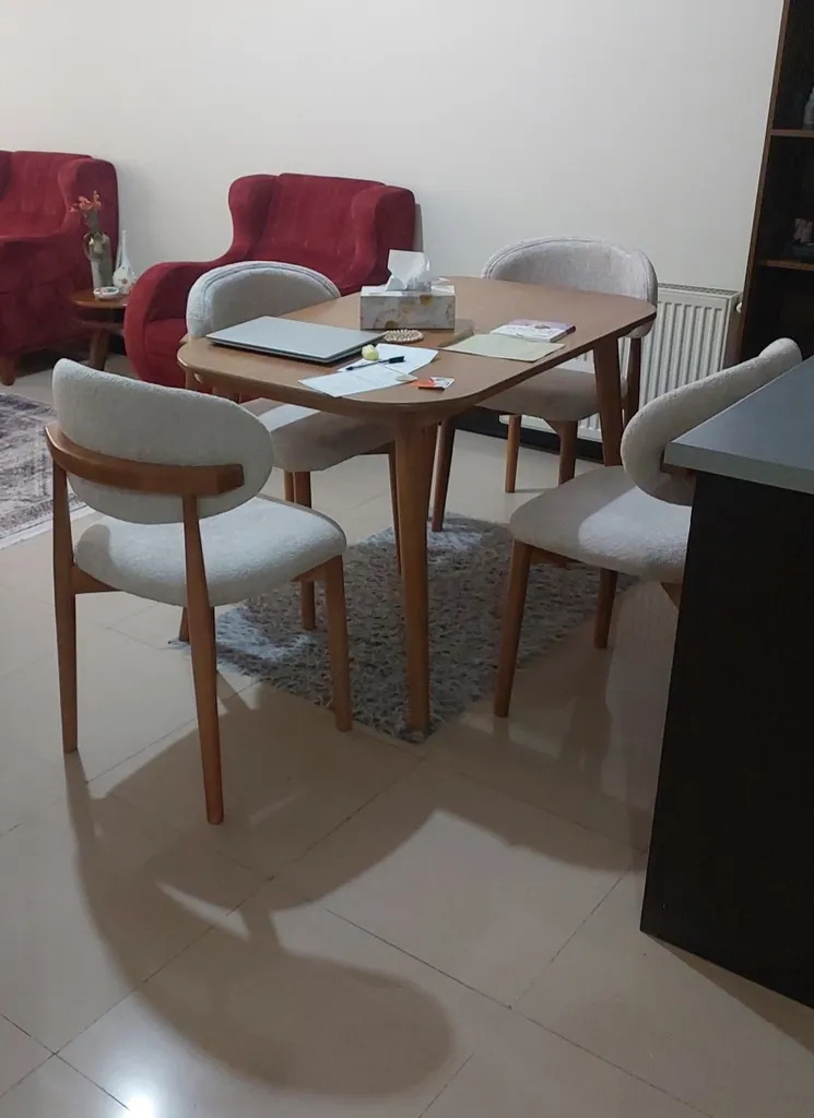 میز و صندلی ناهارخوری چهار نفره مدل دنیز