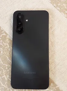 تجریه خرید گوشی موبایل سامسونگ مدل Galaxy A17 4G دو سیم کارت ظرفیت 128 گیگابایت و رم 6 گیگابایت - ویتنام