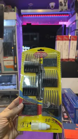 ست شانه ماشین اصلاح موزر مدل faraz مجموعه 6 عددی به همراه روغن ماشین اصلاح