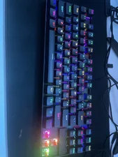 تجریه خرید کیبورد گیمینگ ردراگون مدل K552 Kumara، سوییچ مکانیکال قرمز، Tenkeyless، نورپردازی RGB، قابلیت Anti-Ghosting