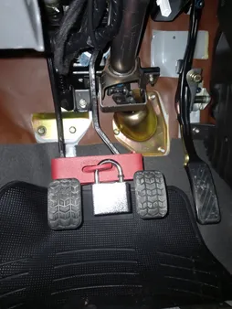 قفل پدال مدل 03