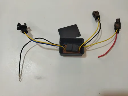 رله تقویت موتور شیشه بالابر خودرو چیکال مدل P-507 مناسب برای پژو پارس