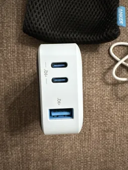 پاوربانک 30 وات انکر مدل A1256 ظرفیت 10000 میلی آمپر ساعت