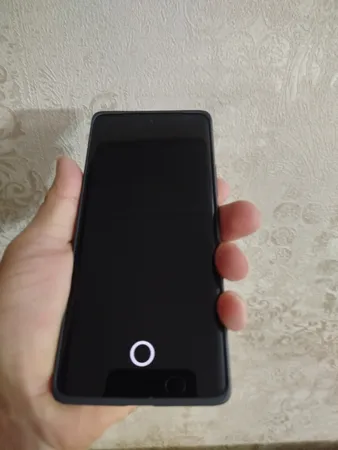 گوشی موبایل شیائومی مدل Redmi Note 14 Pro 4G دو سیم کارت ظرفیت 256 گیگابایت و رم 8 گیگابایت - نسخه به همراه شارژر