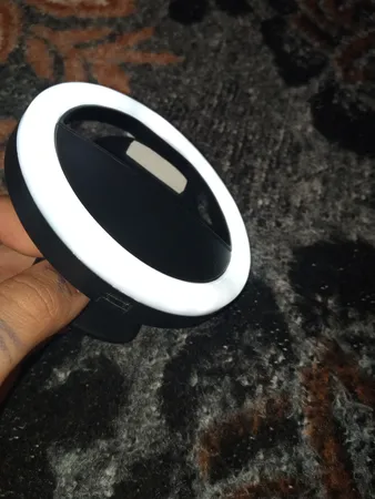 رینگ لایت مدل SG07 مناسب برای گوشی موبایل