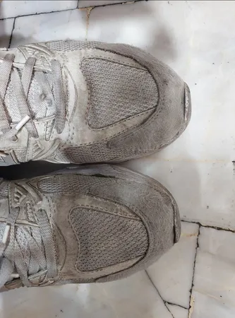 کفش پیاده‌روی از جنس اشبالت، کاهش فشارهای وارده، مدل n_p.b.p