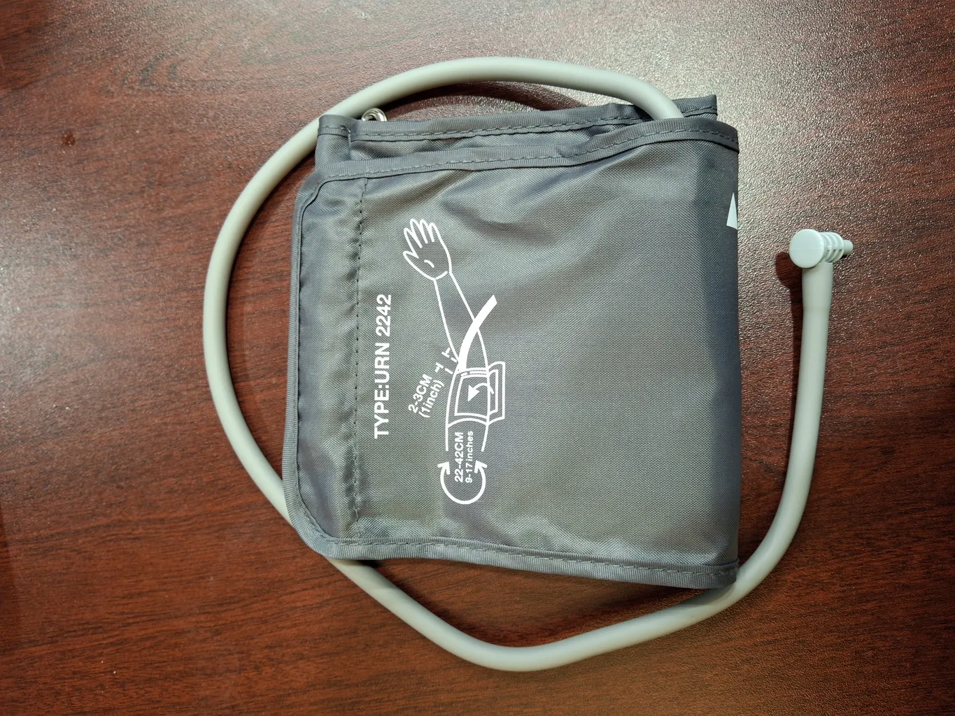 فشارسنج بازویی دیجیتال فاما هلث مدل U81CH