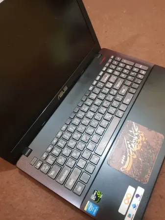 استیکر لپ تاپ توییجین و موییجین طرح شعر فارسی کد 02 مناسب برای لپ تاپ 15.6 اینچ به همراه برچسب حروف فارسی کیبورد