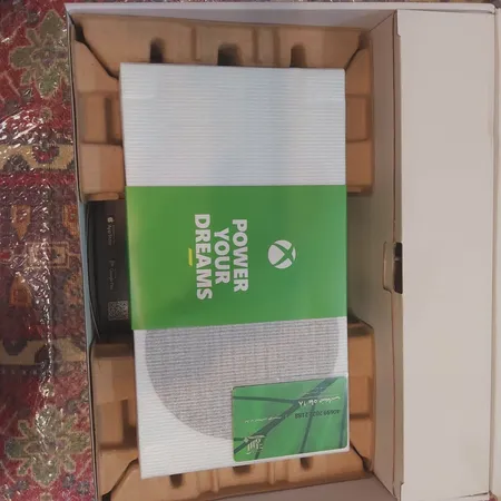 مجموعه کنسول بازی مایکروسافت مدل Xbox Series S ظرفیت 512 گیگابایت به همراه دسته اضافی