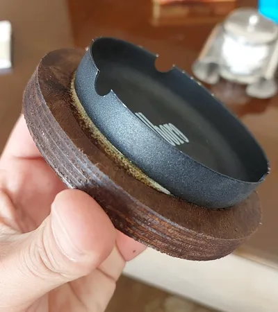 زیرسیگاری رایکا مدل فلزی چوبی کد 506