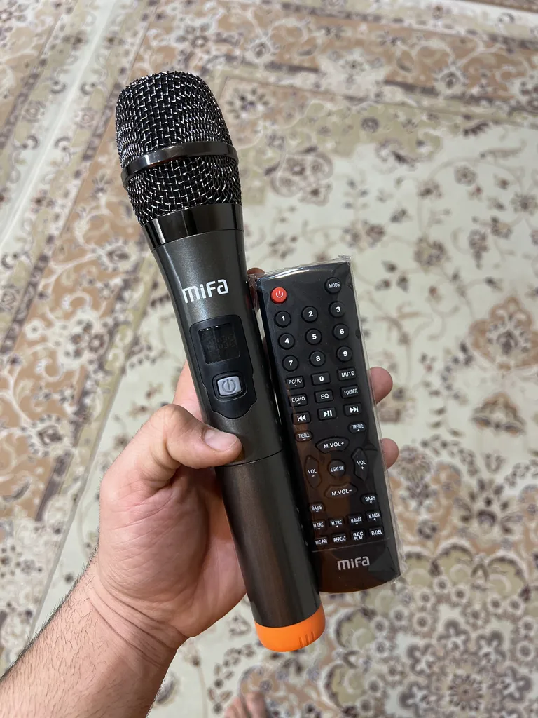 اسپیکر بلوتوثی قابل حمل میفا مدل MT880