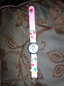 تجریه خرید ساعت مچی عقربه ای بچگانه مدل 877