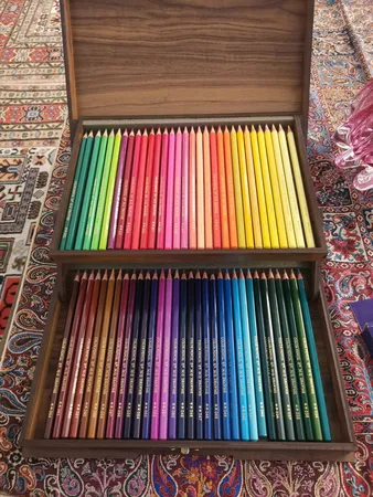 جعبه مداد رنگی 60 رنگ کارنو مدل CSS 003