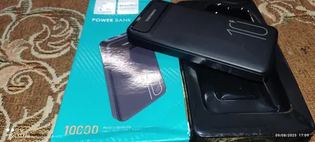 پاوربانک 10 وات وی دنمن وی مدل dp 09 ظرفیت 10000 میلی آمپر ساعت