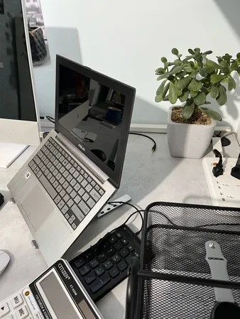 پایه نگهدارنده لپ تاپ مدل N3