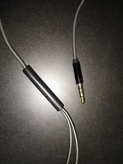 هدفون کی تی مدل WH9