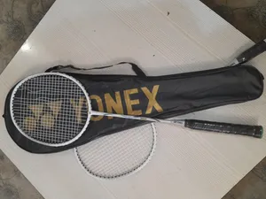 تجریه خرید راکت بدمینتون یونکس مدل VOLTRIC 60 بسته دو عددی