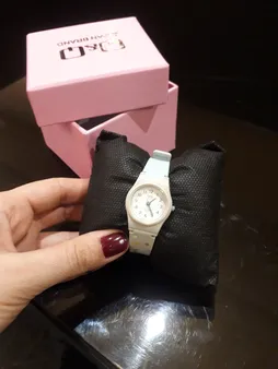 ساعت مچی عقربه ای دخترانه کیو اند کیو مدل VP47J037Y