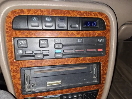 مجموعه پنل کلید کنترل بخاری و کولر والافن مدل 980523