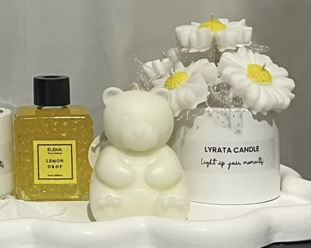 خوشبوکننده هوا شمع النا مدل آبنبات لیمویی حجم 80 میلی لیتر