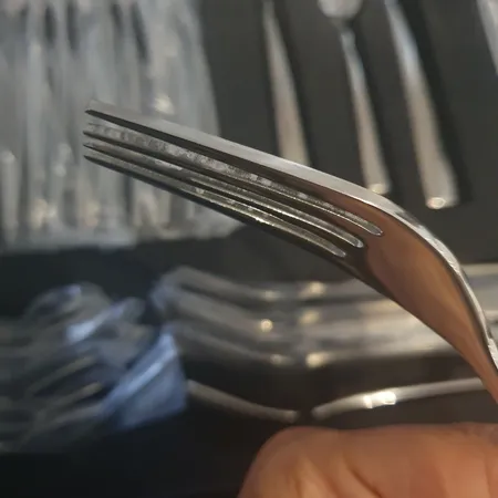 سرویس قاشق و چنگال 98 پارچه ناب استیل مدل فلورانس