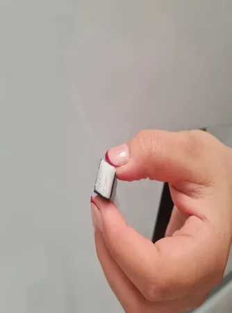 مگنت چاپ بهار مدل یادداشت رویخچالی کد 1 به همراه ماژیک