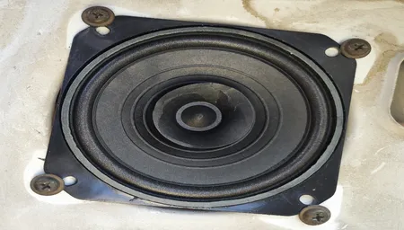 بلندگو عقب و جلو خودرو چیکال مدل V-111 مناسب برای تیبا