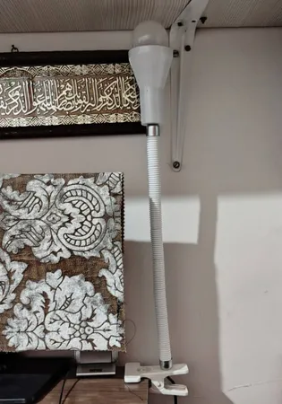 چراغ مطالعه صنایع‌ کریم‌ زاده مدل گیره ای کد CL-115