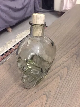 بطری طرح اسکلت کد GL100