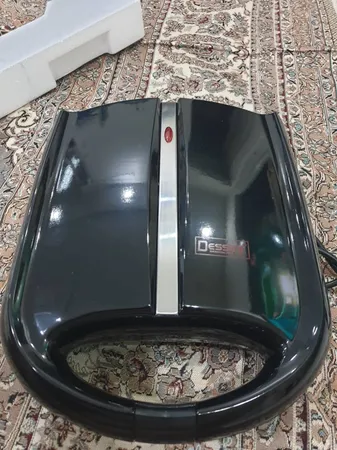 ساندویچ ساز دسینی مدل 400