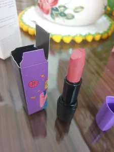 تجریه خرید رژ لب جامد کالیستا سری Hydra Color شماره C24