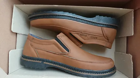 نیم بوت مردانه مدل Spain کد arya رنگ مشکی