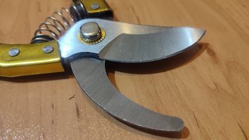 قیچی باغبانی مدل X5