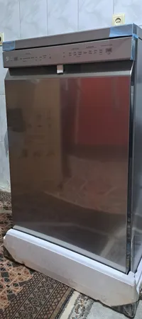 ماشین ظرفشویی 14 نفره ال جی مدل DFB425FP