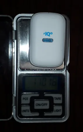 شارژر دیواری انکر مدل POWERPORT III 65W A2712