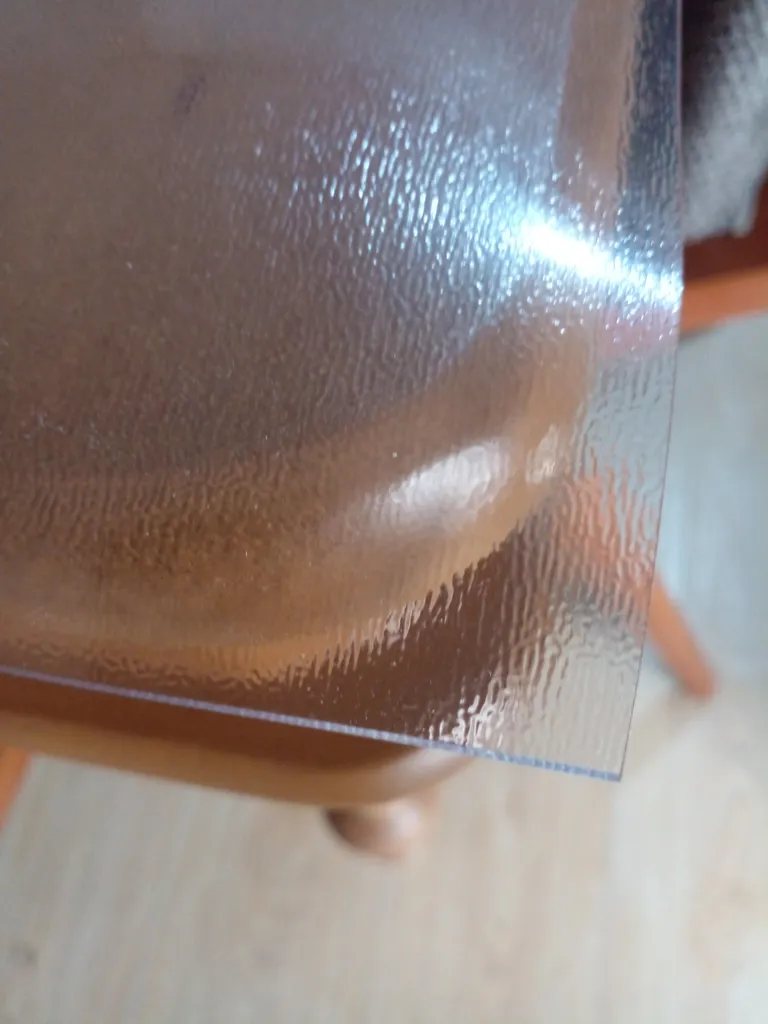 رومیزی مدل طلقی آرگو یخی ضخیم کد A100-T210