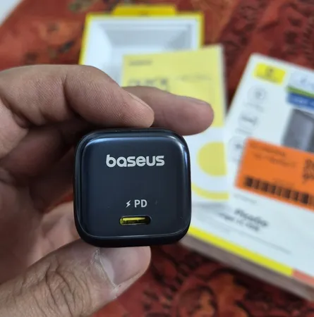 شارژر دیواری 45 وات بیسوس مدل PicoGo 45W